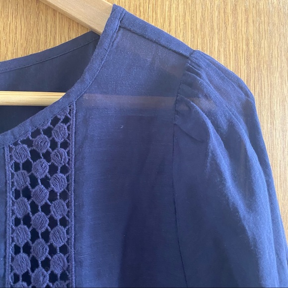 LOFT • Sheer Pleated Peasant Top Cutout Detail - L - Picture 6 of 16